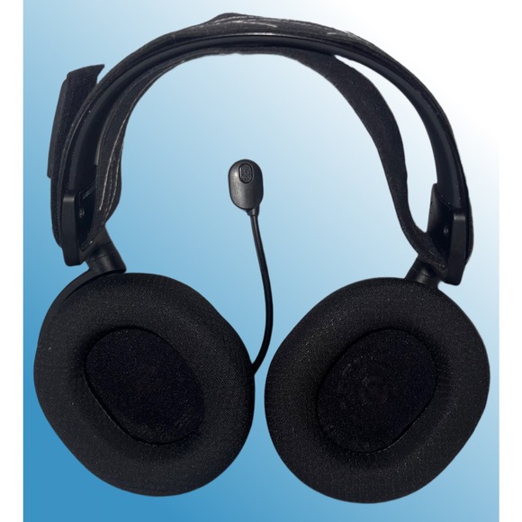 SteelSeries Arctis 9 Dual Wireless Gaming Headset – Bluetooth, 20+ Hour Batt - Picture 1 of 4